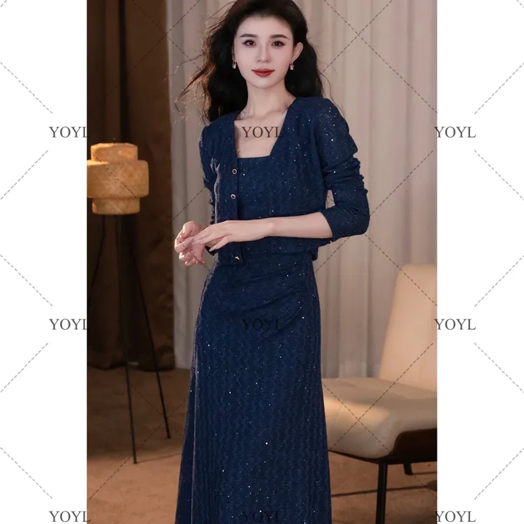 【yola】流萤秋季新款法式气质显瘦两件套A摆连衣裙-YL30219
