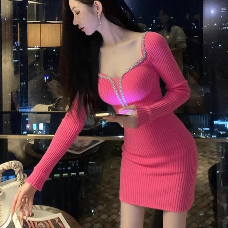 精致高级感小资粉色镶钻针织毛衣连衣裙名媛重要场合漂亮裙子高端