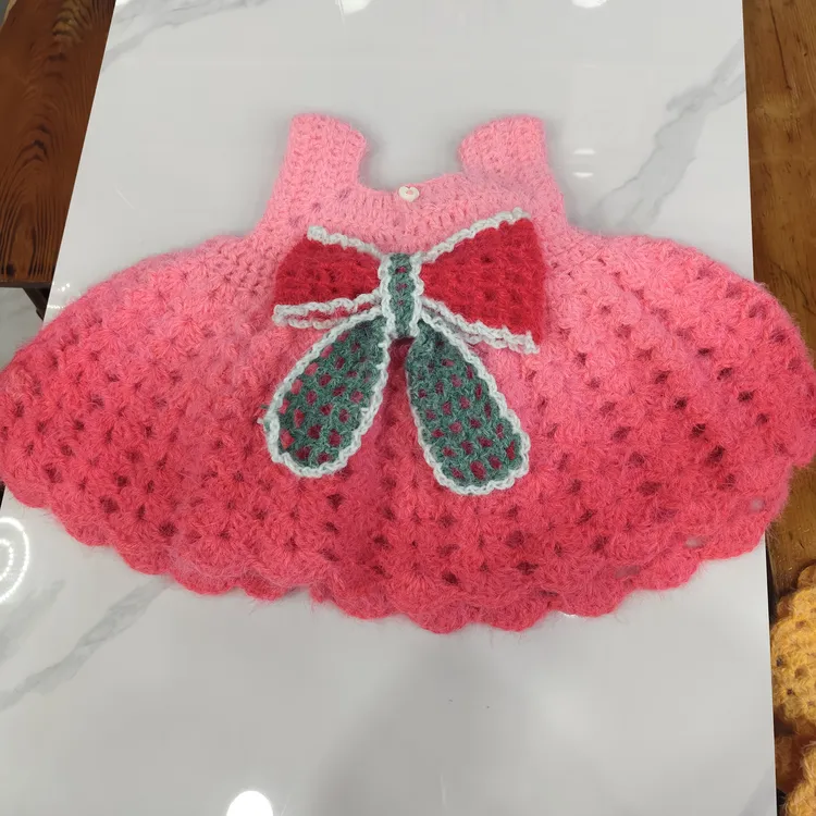 （成品）适合女童2岁-3岁，纯手工编织毛线钩织背心连衣裙