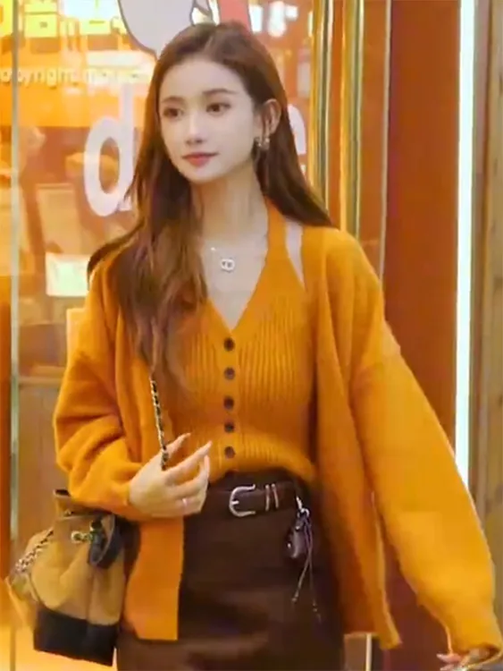 韩系慵懒针织开衫外套挂脖吊带背心两件套秋冬高级感软糯毛衣套装