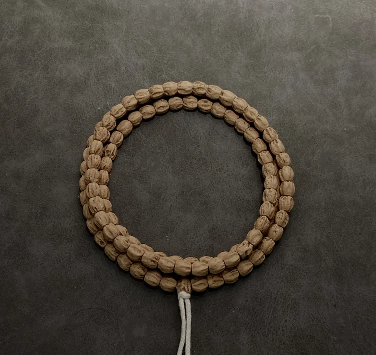 ［幽静］热振柏香籽直切深坑鬼高桩油皮108手串