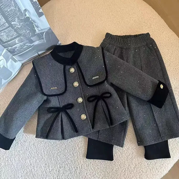 女童洋气秋冬季套装2025新款儿童香风外套加厚两件套时尚