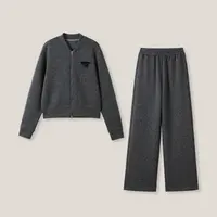 时尚气质纯色V袖三角标外套+休闲裤套装ss26375