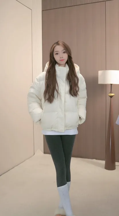 显瘦短款韩版羽绒服时尚保暖长袖小个子连帽女款休闲立领冬季