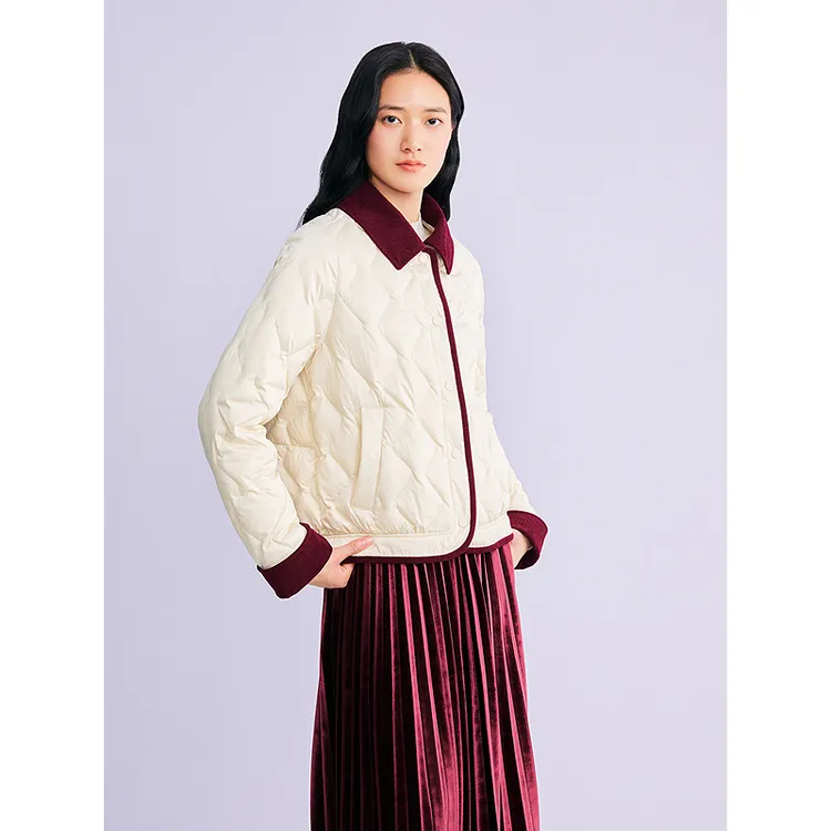 YINER音儿专选2026春季新款复古老钱风短款翻领羽绒服8C66108096