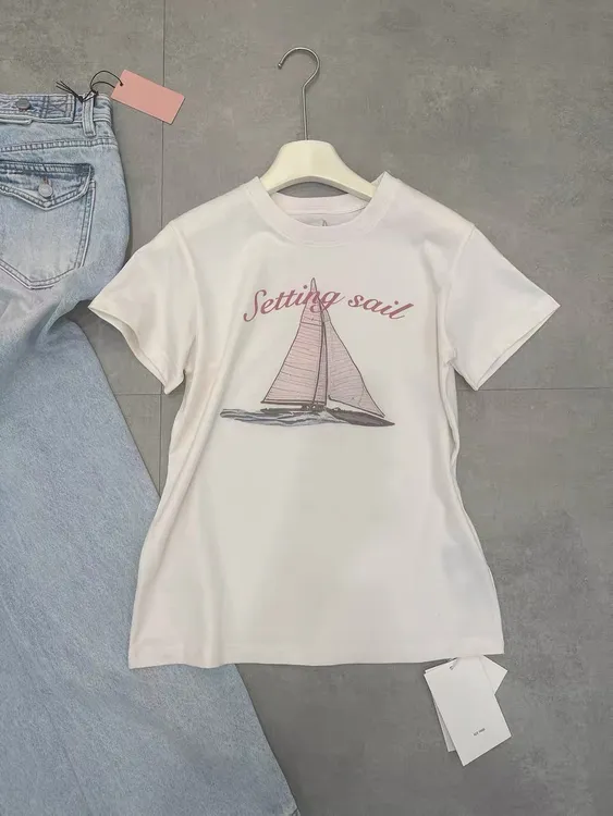 欧货时尚帆船字母印花短袖T恤女新款秋冬圆领温柔风内搭上衣