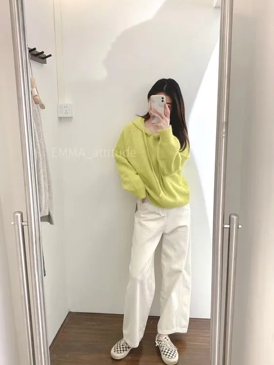 韩系洋气显白黄色毛衣女冬季新款软糯高级感宽松休闲连帽针织上衣