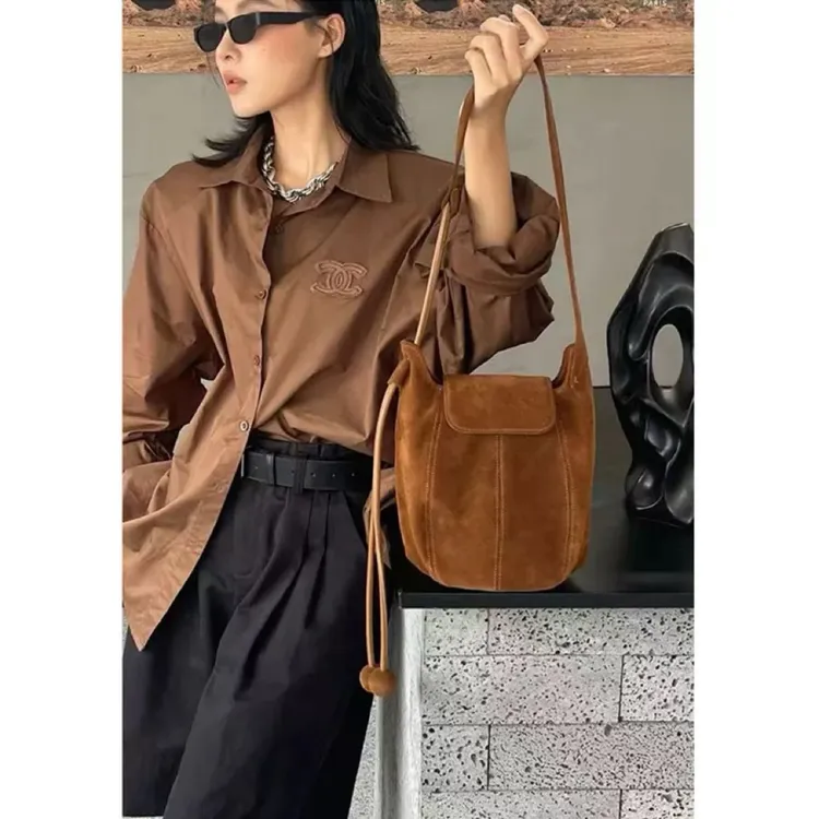 复古南瓜包女2025新款麂皮水桶包磨砂软皮高级感托特包单肩斜挎包