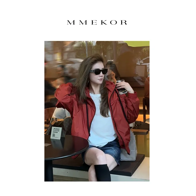 MMEKOR“扭扭风衣”外套 2025新款秋款活力常青藤上衣 30221