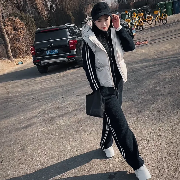 秋冬新款时尚显瘦气质百搭宽松女士套装加厚