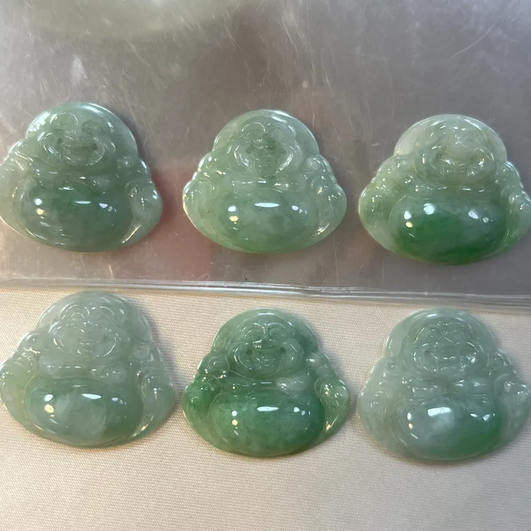 天然缅甸翡翠A货 佛公吊坠