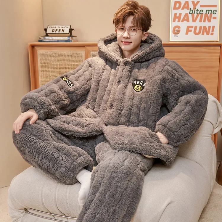 男士睡衣冬季男款三层夹棉2025年珊瑚绒加厚加绒男生秋冬款家居服
