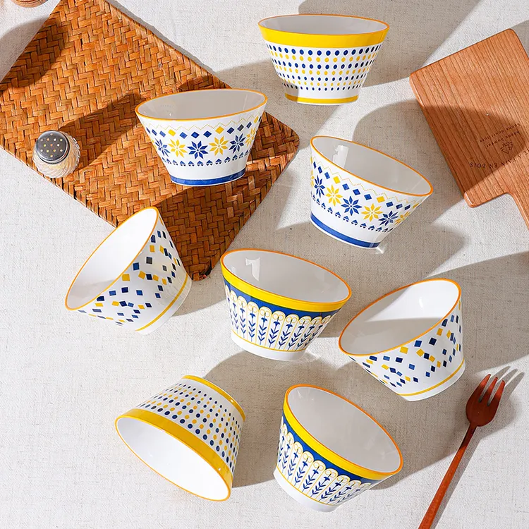 8个5英寸外贸复古斗笠碗家用陶瓷吃面碗米饭碗高颜值釉下彩碗