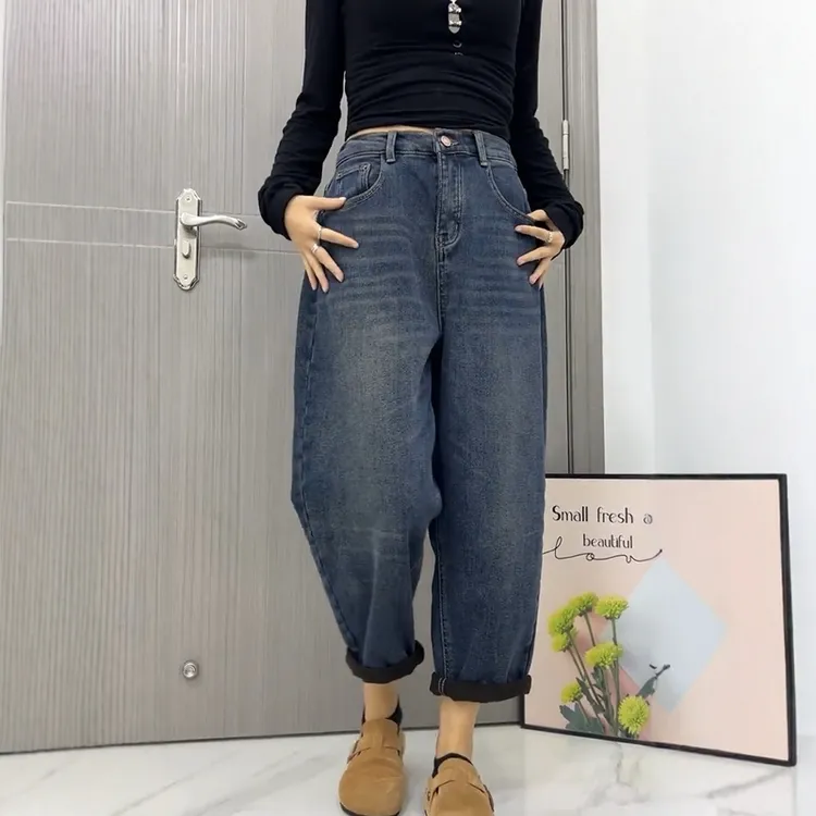 2025冬季高腰显瘦遮胯直筒老爹裤大码女装加绒加厚百搭哈伦牛仔裤