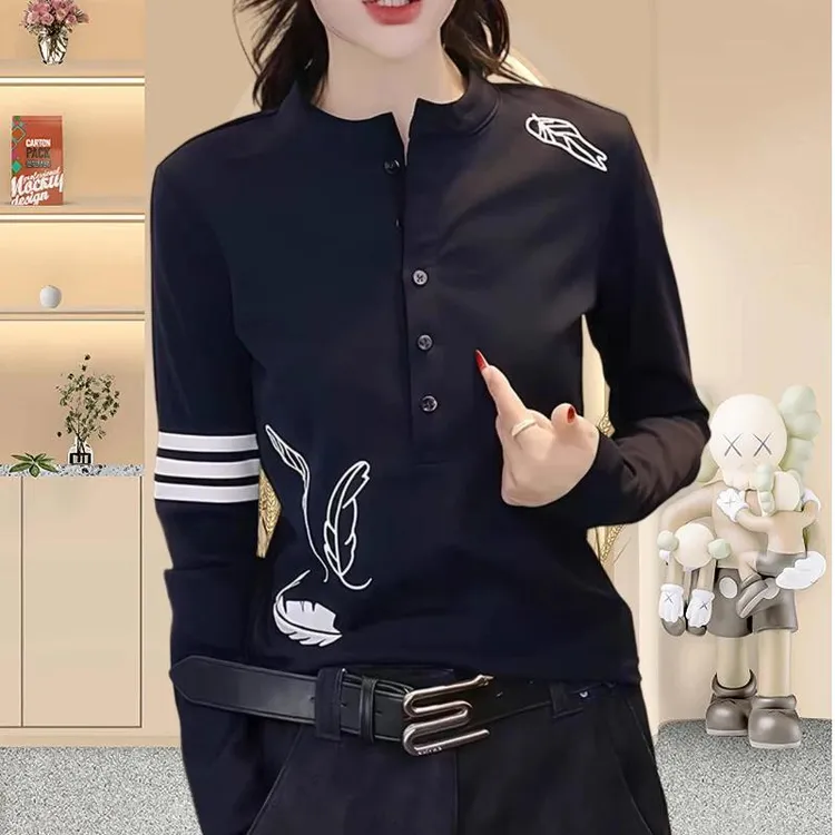 秋季纯欲慵懒风女装高级感印花高级感上衣纽扣圆领长袖时尚T恤