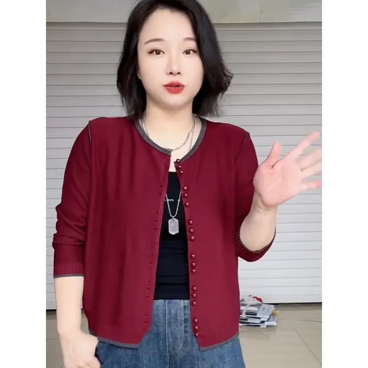 2025秋冬爆款复古拼色边针织双扣开衫女欧货圆领大码长袖减龄毛衣