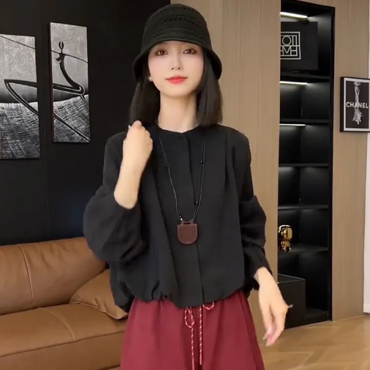 气质时尚减龄皱褶设计显瘦衬衫女春秋爆款遮肉百搭单排扣圆领外套
