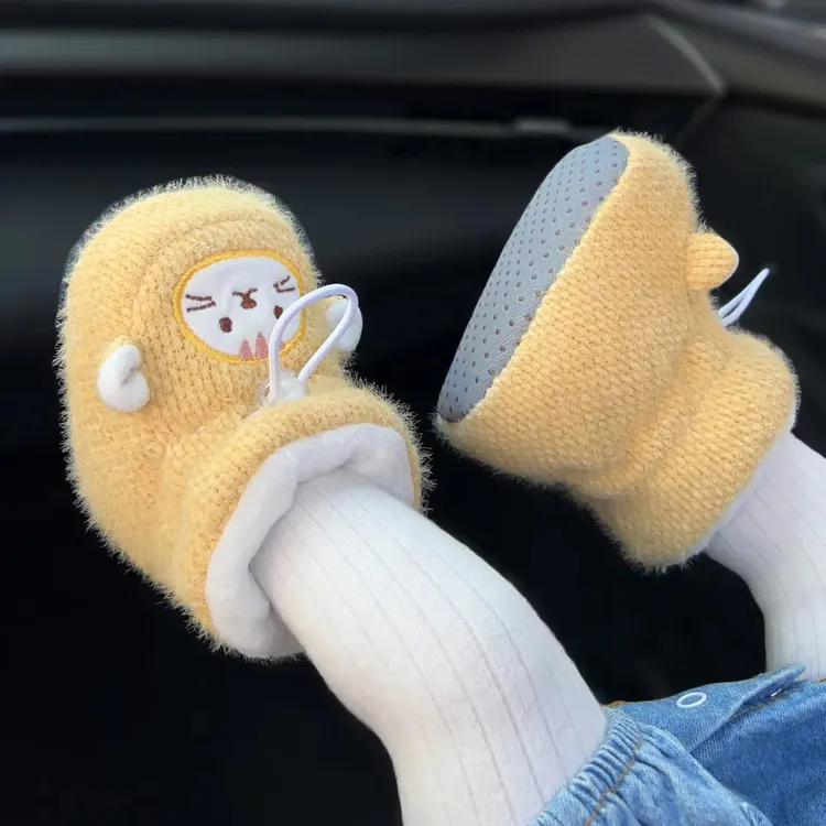 婴儿棉鞋冬季加厚加绒宝宝鞋子女冬软底不掉护脚男新生儿鞋套保暖