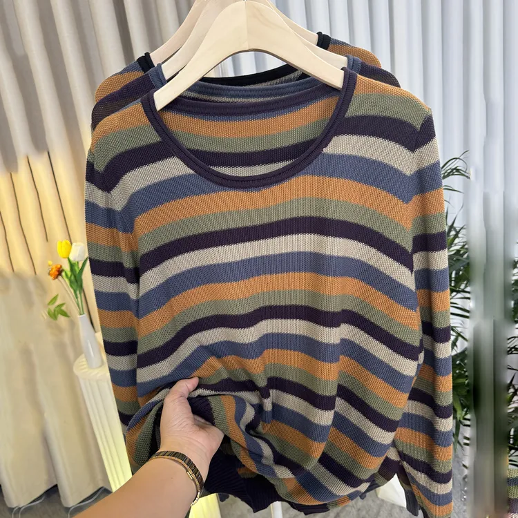 2025年秋季新款大码女装慵懒风宽松圆领长袖条纹棉线针织上衣女