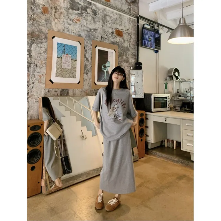 巧克少女慵懒风小狗印花短袖T恤女夏季百搭显瘦半身裙长裙两件套