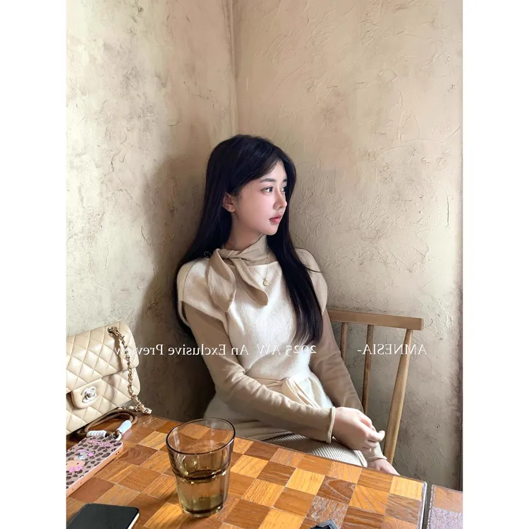 时尚爆款网红风C线“灵魂内搭2.0”新澳羊毛针织兔耳朵女士打底衫上