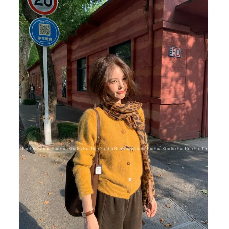 【花花】豹纹扣~韩系兔毛小众设计感蝴蝶结扣子宽松针织毛衣开衫