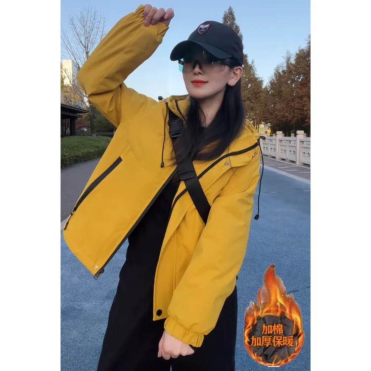 加棉加厚冲锋衣外套女2025秋冬季新款连帽短外套韩版运动夹克上衣