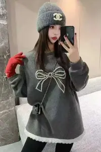 时尚笑脸加绒刺绣大T 9505