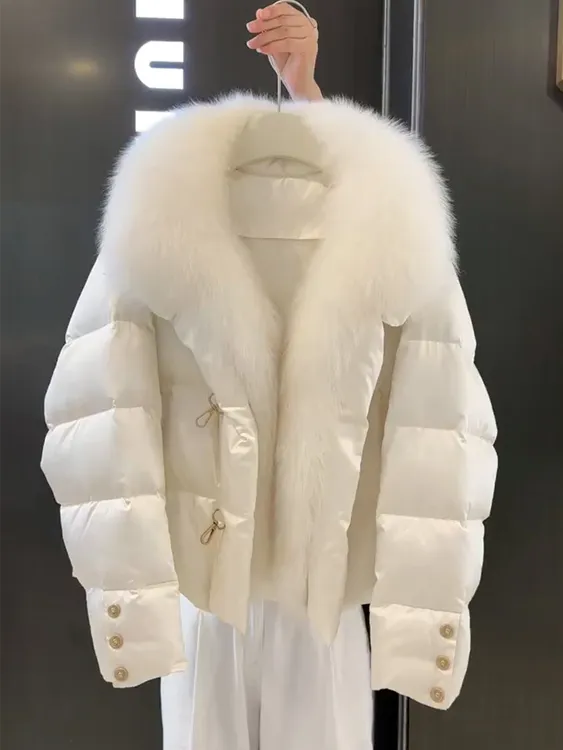 气质氛围感白色短款大毛领棉服女2025冬季新款高级加厚短款外套