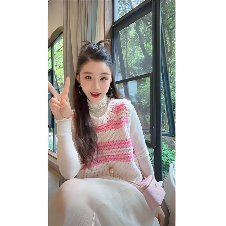 洋洋优选-秋冬新款韩系条纹拼色可叠穿慵懒风手工毛衣马甲YY71989