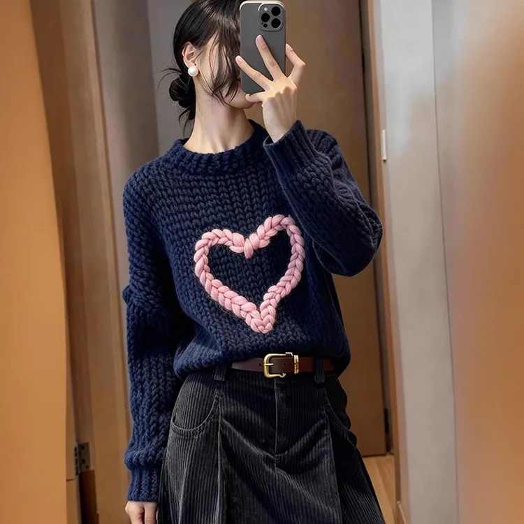 冬季爆款复古甜心风爱心毛衣女藏蓝色慵懒高级感针织上衣时尚新款