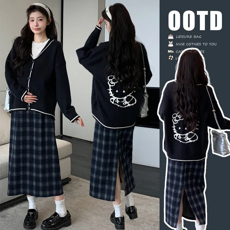 孕妇装裙子2025秋冬季新款孕期穿搭加厚外套卡通毛衣格子半身裙子