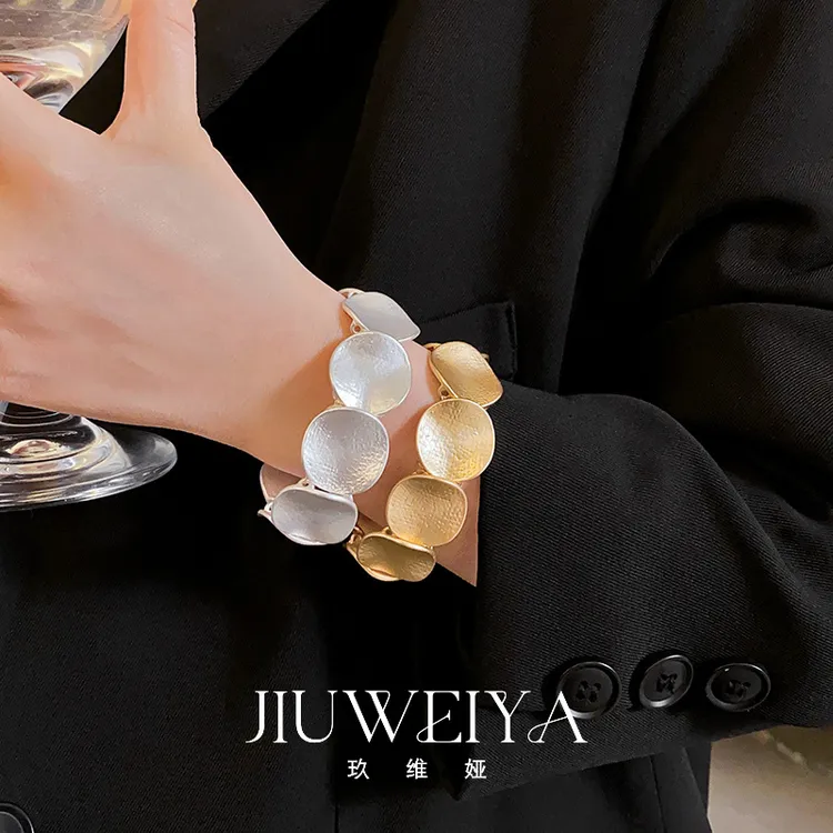 铜合金手链 轻奢圆形拼接手链小众气质手环时尚简约设计感手饰女