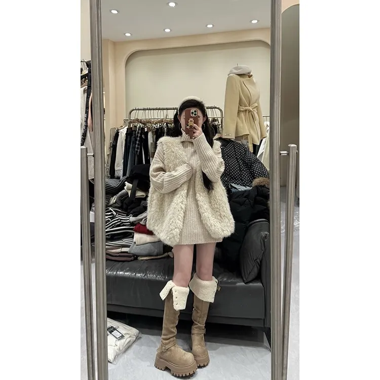 秋冬穿搭2025新款宽松马甲外套百搭长袖针织毛衣显瘦高级感两件套