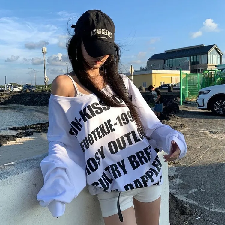 韩系慵懒感辣妹斜肩韩版长袖t恤卫衣女春秋新款休闲宽松外套上衣
