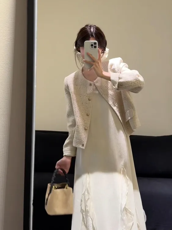 2025秋季新款法式小香风西装外套女搭配蕾丝拼接连衣裙气质两件套