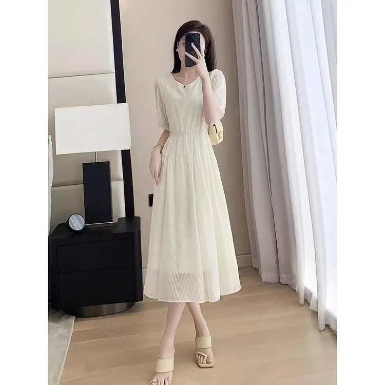 法式温柔连衣裙2025女夏季新款超仙森系气质显瘦仙女简约清新裙子