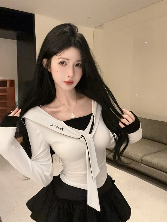 学院风jk制服T恤女假两件减龄长袖修身短款显瘦上衣