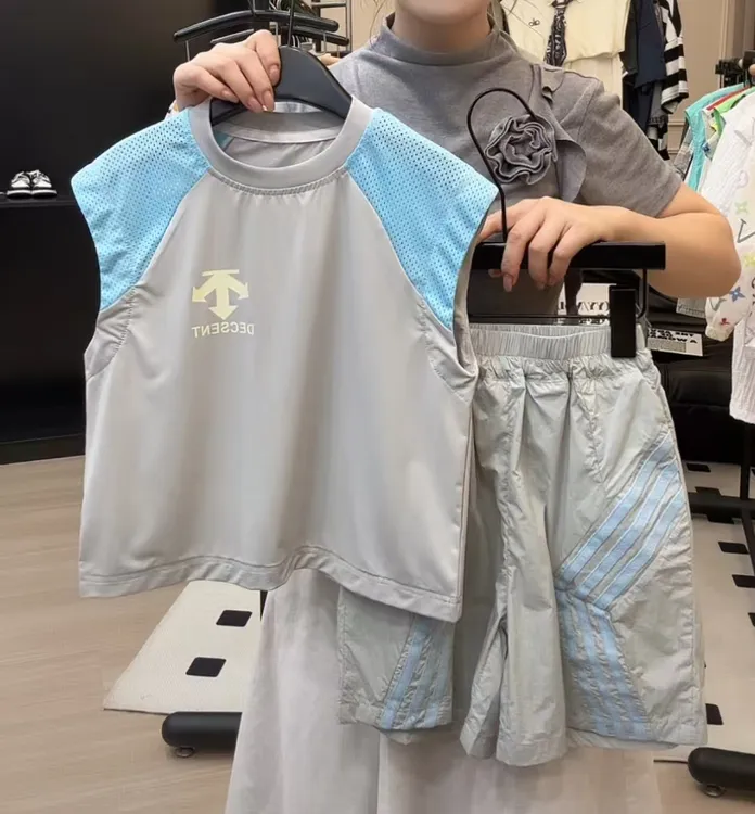 儿童套装2025夏季新款男童两件套轻薄皮肤衣
