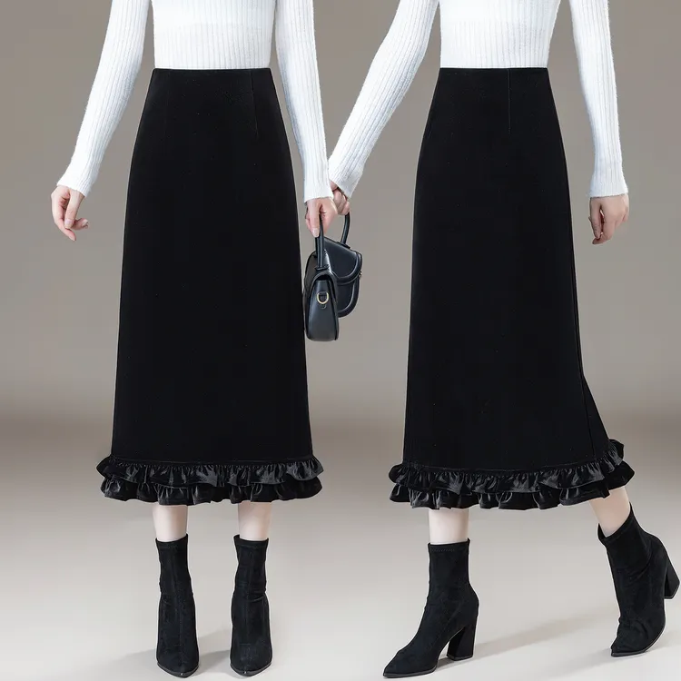 轻奢丝绒气质花边半身裙女2025秋季新款时尚高腰中长款开叉包臀裙