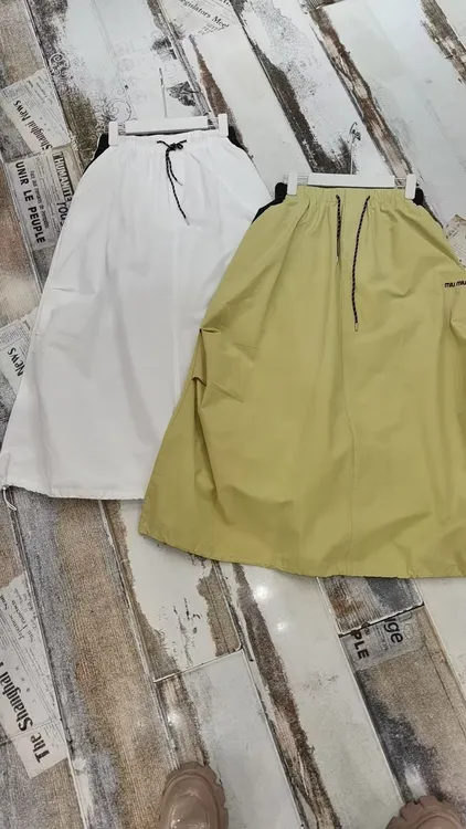 清高腰INS风中长裙O型半身裙气质韩版贝果复古风