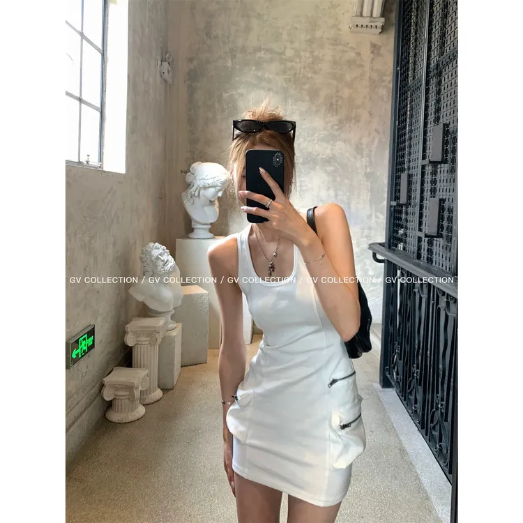 美式辣妹拉链立体口袋修身连衣裙显瘦收腰U领背心裙女性感小众