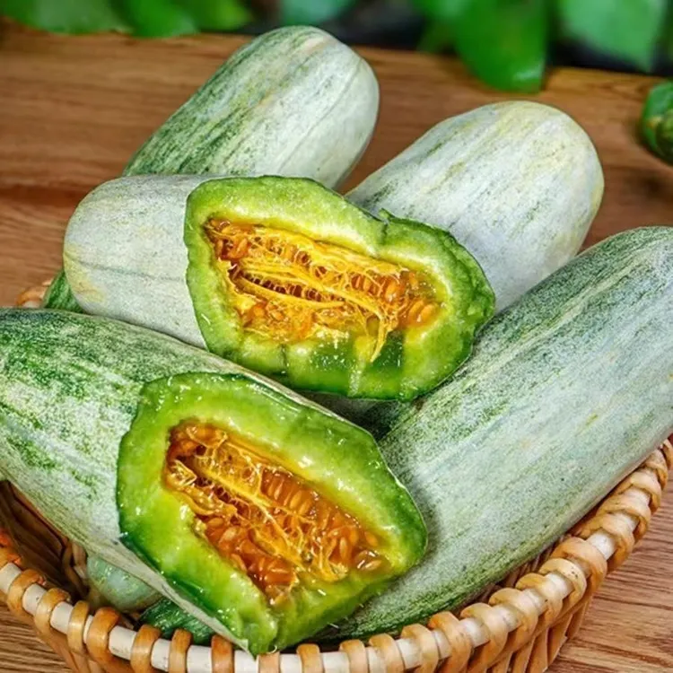 山东头茬羊角蜜甜瓜新鲜水果当季水果蜜瓜脆甜脆瓜