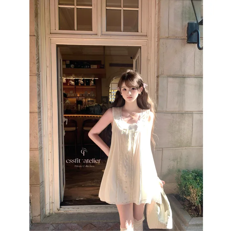 【南洋初恋】法式温柔风新款设计感无袖娃娃领白色小众收腰显瘦短裙