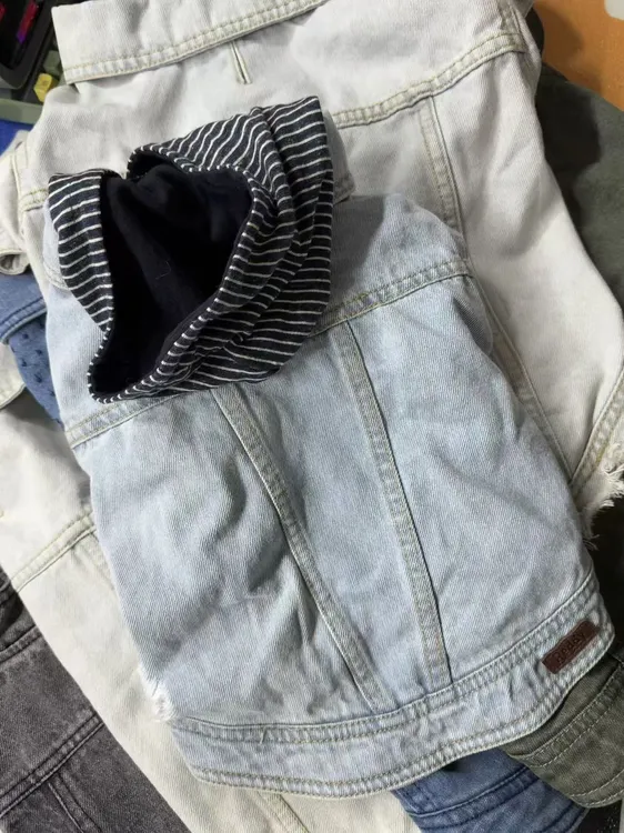 宠物服装狗狗猫猫衣服贸易尾货