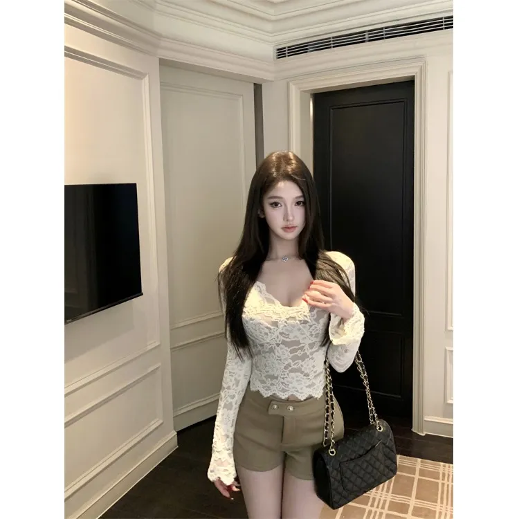 纯欲辣妹性感低胸v领上衣女秋冬带胸垫加绒蕾丝打底衫内搭可外穿