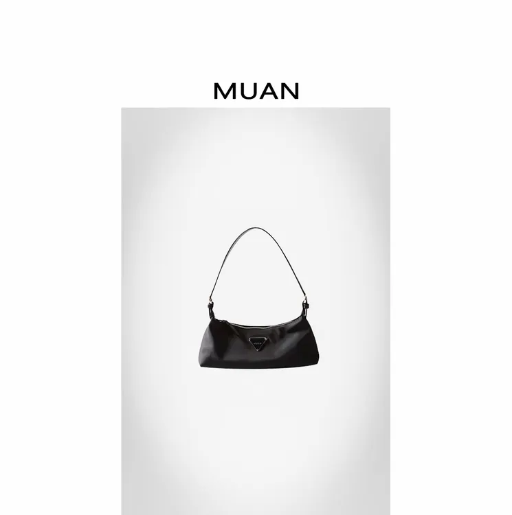 木岸MUAN：《经典三角标包包》定制经典百搭三角标带标腋下包女895