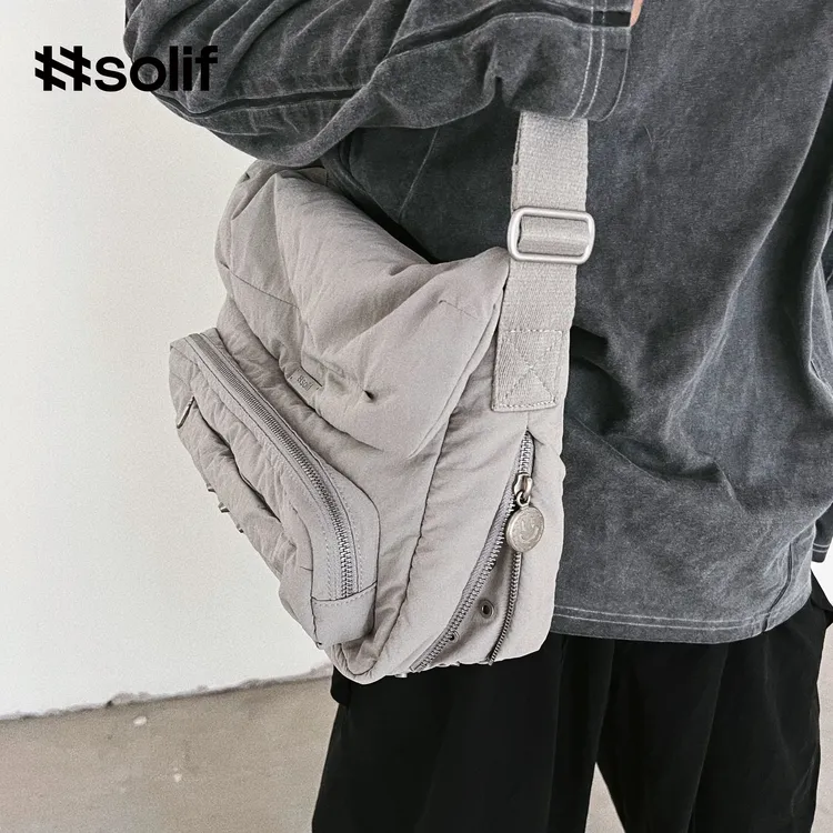 【新品】solif吞噬斜挎包原创大容量扩容单肩包男女休闲潮流秋冬