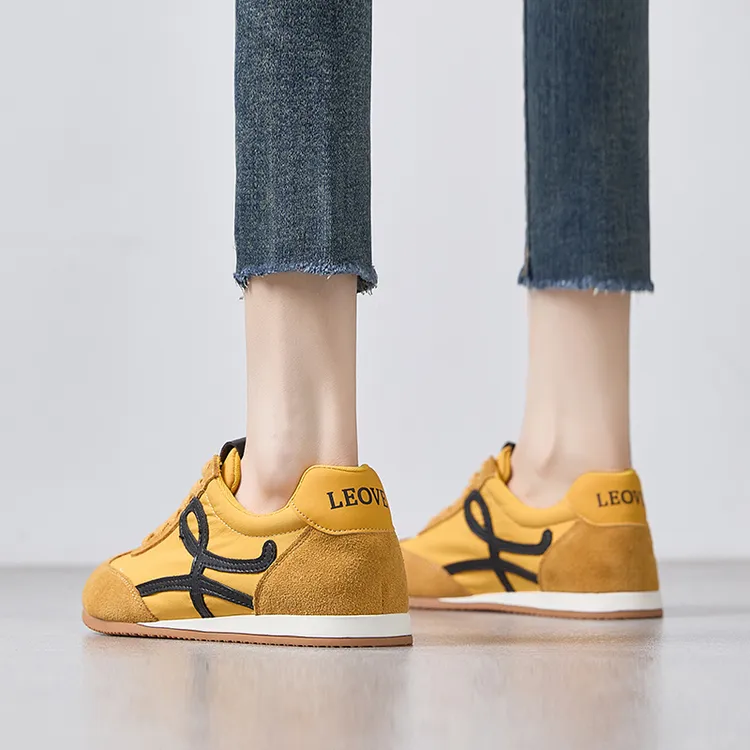 断码处理真皮德训鞋休闲鞋女2025春新款丑萌复古阿甘鞋平底运动鞋