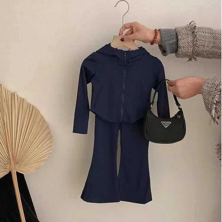 春秋季新款韩版女童时尚百搭连帽外套2025洋气喇叭裤运动潮流套装